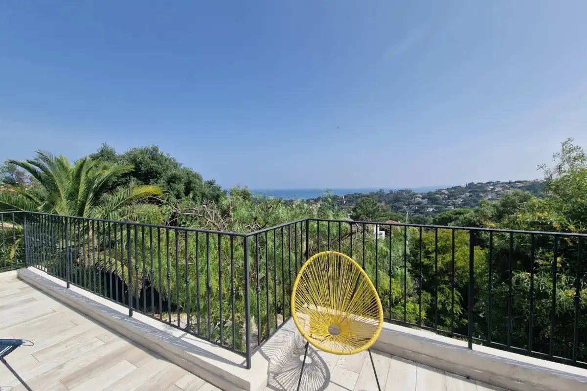 La Luciole Les Issambres 9