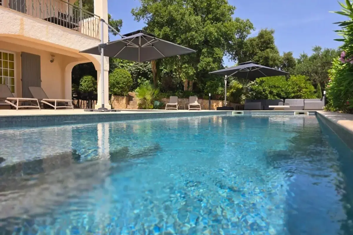 Savoir Vivre Les Issambres 11