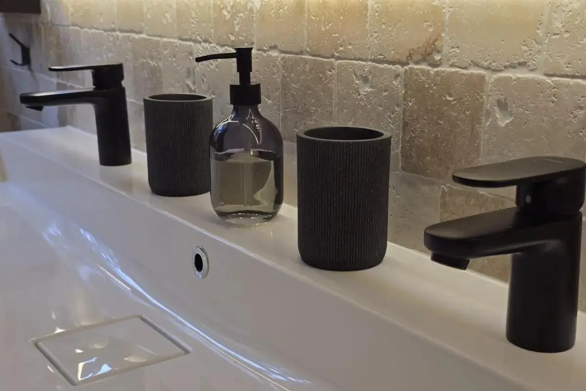 Savoir Vivre Les Issambres 16