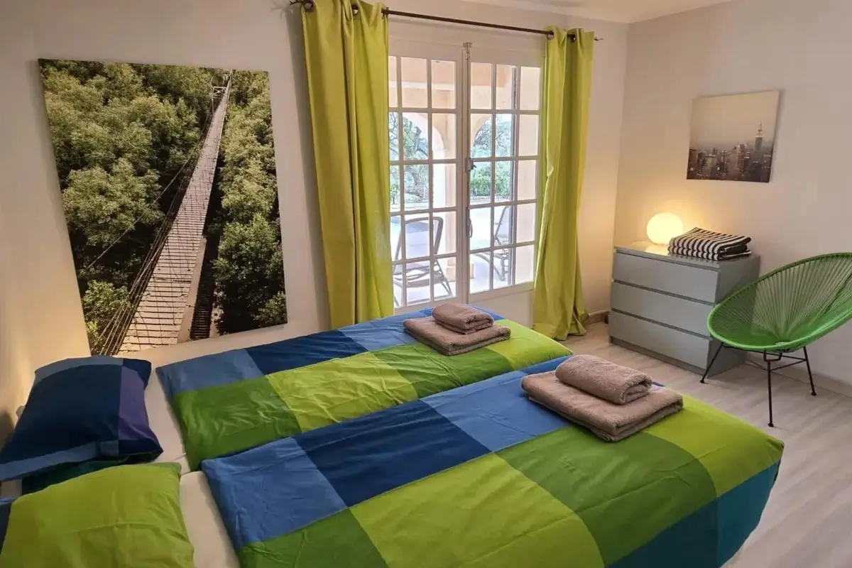 Savoir Vivre Les Issambres 20