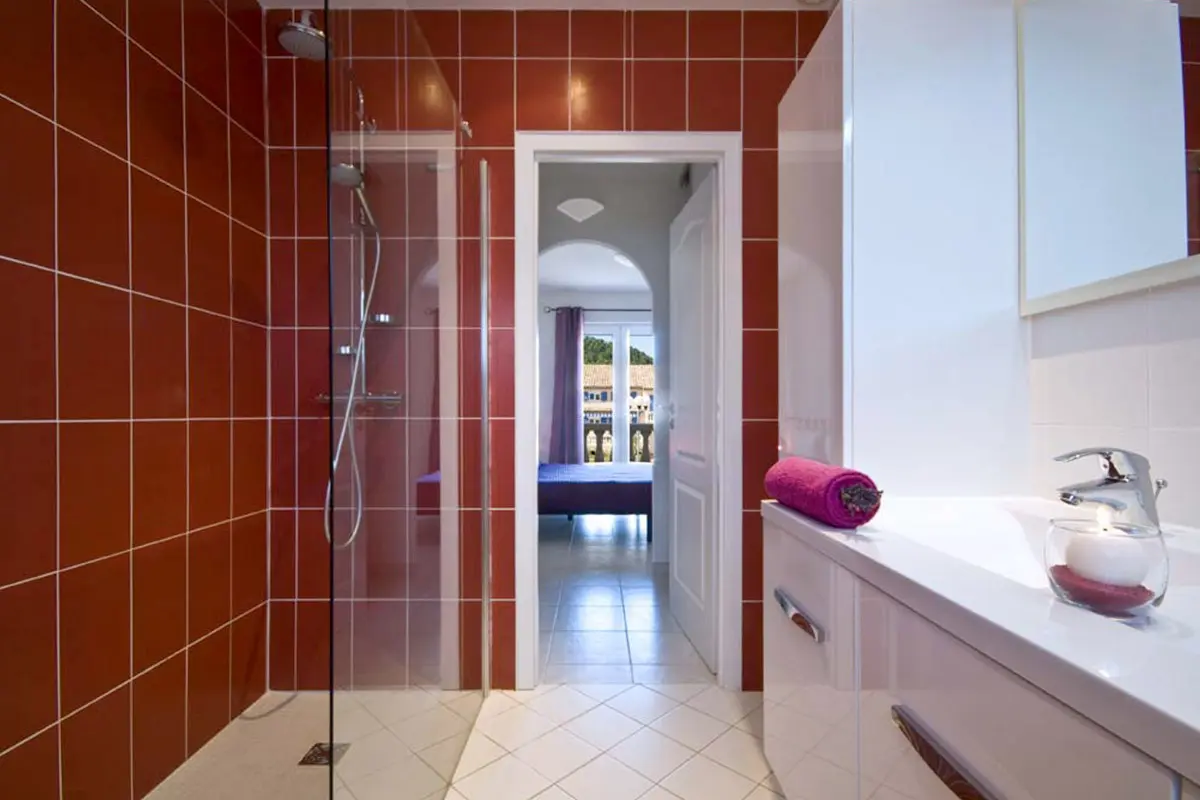 Villa 4 kamers PRESTIGE clos des oliviers vidauban 8